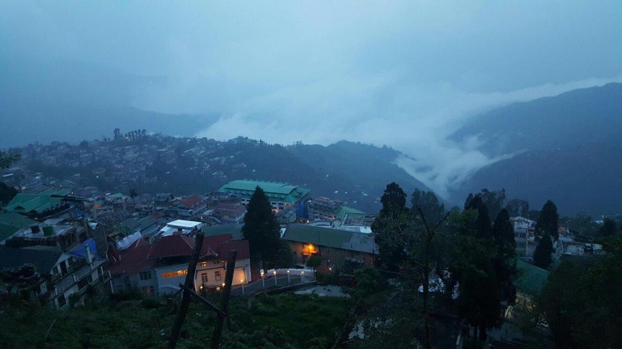 Hotel Taktsang Darjeeling Darjeeling  Exterior photo